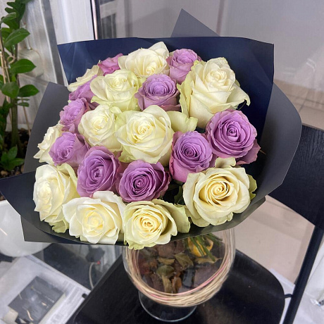 Букет цветов Космос в комнате - Фото 2