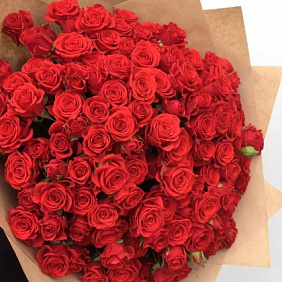 Букет цветов "Rose ROUGE"