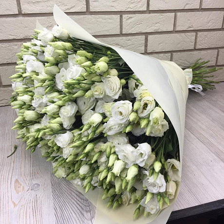 49 белых эустом - Фото 2