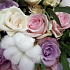 Букет из роз и нежного хлопка - Фото 4