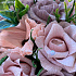 Букет роз с Raffaello в шляпной коробке «Грация» - Фото 5