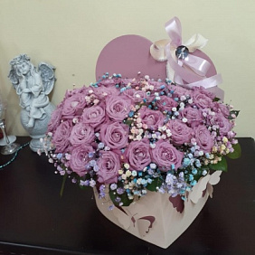 Цветы в коробке №617