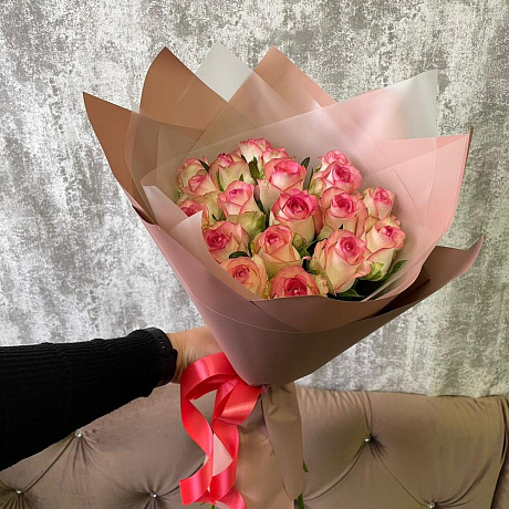 Букет из 19 роз Джумилия (50 см ) - Фото 5