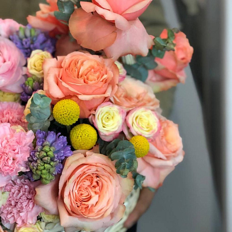 Букет цветов Роскошное лукошко - Фото 4