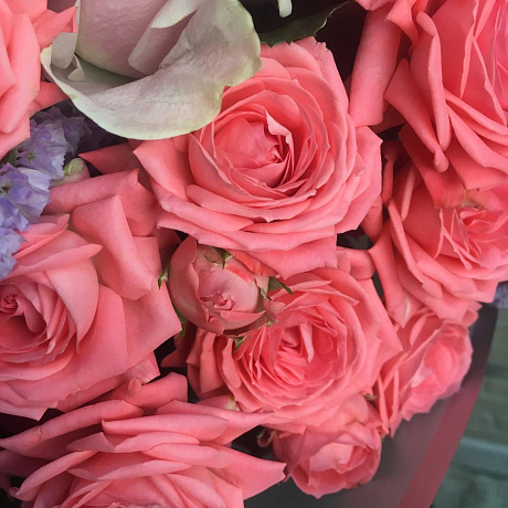 Сборный букет с эквадорской розой и статицой - Фото 3