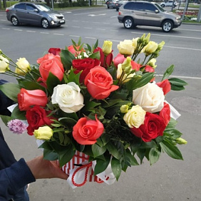 Коробка цветов №161