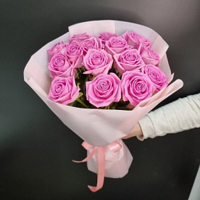 15 роз Аква