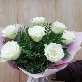 Букет моно розочки