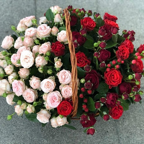 Корзина цветов №173