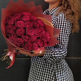 Букет цветов "Red velvet"