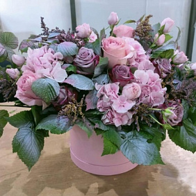 Цветы в коробке №778