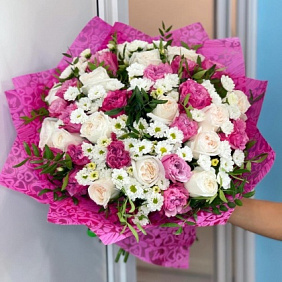 Букет цветов №299