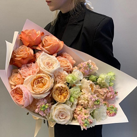 Букет цветов "Крем чиз"