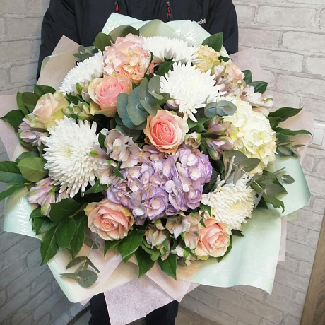 Букет макси из роз, гортензий и хризантем - Фото 5