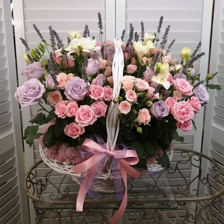 Корзина из розы кустовая - Фото 4