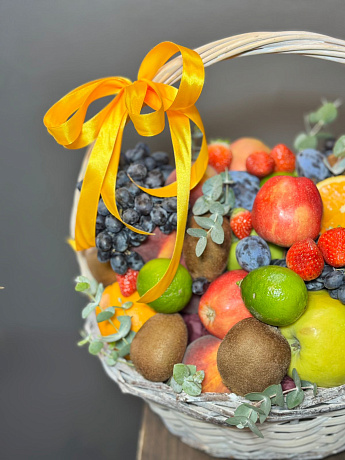 Фруктовая корзина Летнее безумие - Фото 3