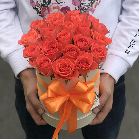 Коробки с цветами . Оранжевая роза 19 шт. N250 - Фото 2