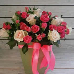 Коробка с розами №170