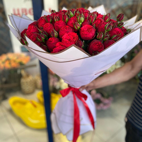 Букет бордовых пионавидных роз  РЕД ПИАНО - Фото 4