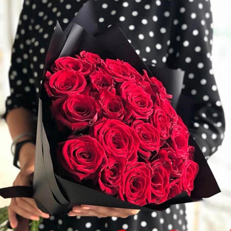 Букет из 25 роз Ред Наоми - Фото 4