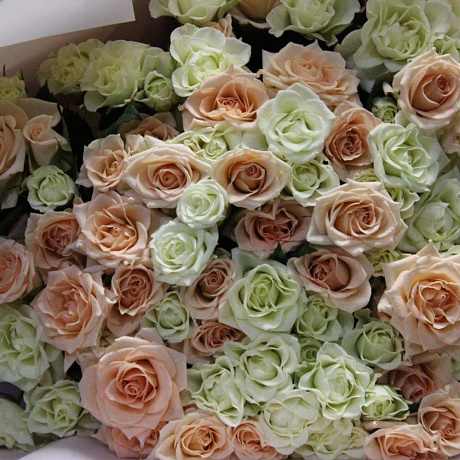 Букет из 39 кустовых роз №2 - Фото 4