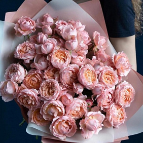 Букет из пионовидной розы ,,Нежность