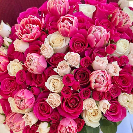 Цветы в коробке Luxury Flowers Ягода Малинка - Фото 3