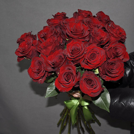 Шикарная 21 роза (60-70 см) эксплорер - Фото 3