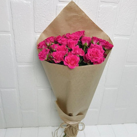 Букет из 9 кустовых роз