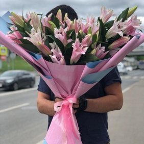 Букет ЛИЛИЯ