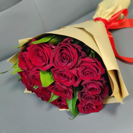 Букет роз в крафте - Фото 3