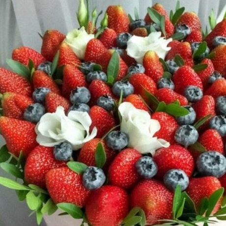 Букет цветов Ягодный бум - Фото 3