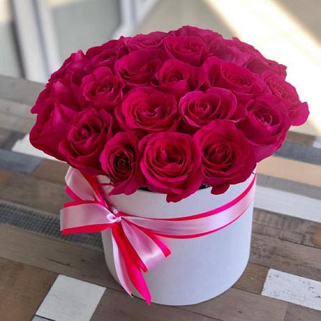 Ароматный букет из роз Pink Floyd (Эквадор) в коробке - Фото 4