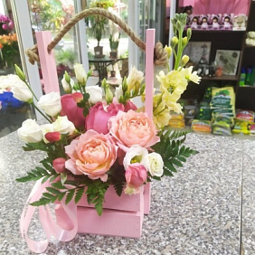 Цветочная композиция в ящичке №162