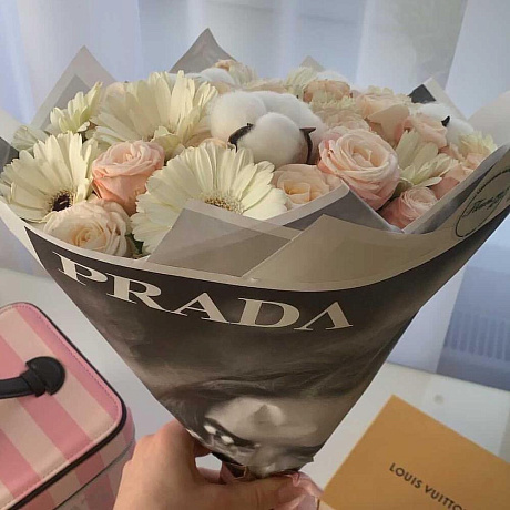 Букет цветов Prada 2 - Фото 2