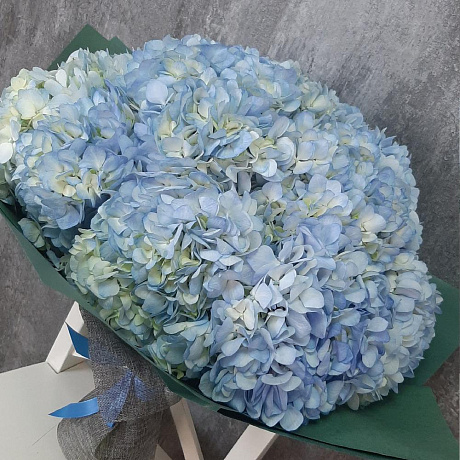 Букет цветов Цунами из гортензий - Фото 3