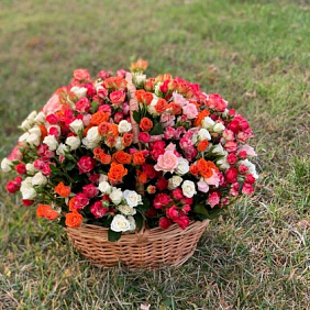 Корзина с цветами №387