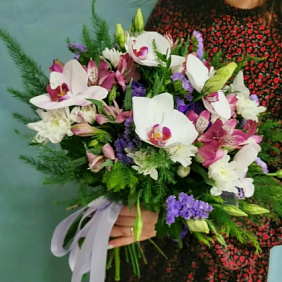 Букет цветов "Чародейка в бегах"