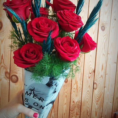 Красные розы в стильной коробочке - Фото 5