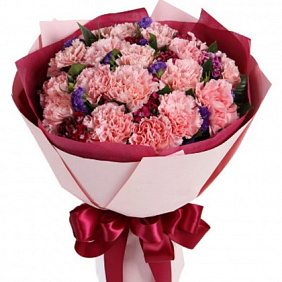 Большой букет из гвоздики "Розовая гвоздичка"