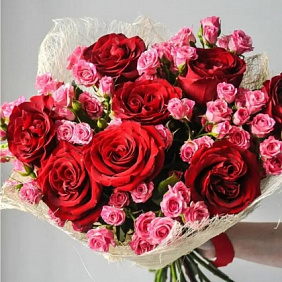 Букет цветов "с любовью" №242