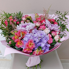 Букет цветов «Яркий букет» №168