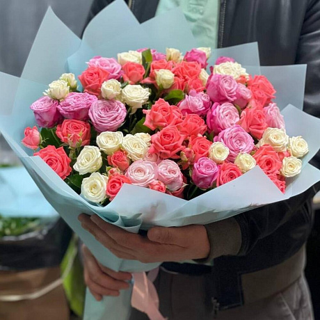 Букет из 39 микс кустовых роз - Фото 4