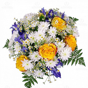 Букет из желтых роз, белых хризантем и ирисов
