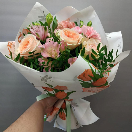 Букет розы и альстромерии - Фото 3