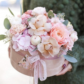 Цветы в коробке "Прованс"