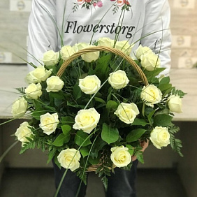 Корзины с цветами. Розы. 29 роз. N77