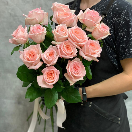 Ароматный букет из французской розы Пинк ОХара - Фото 1