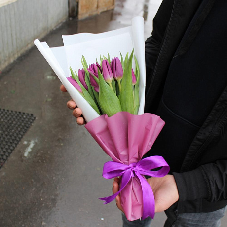 Фиалетовые тюльпаны - Фото 1