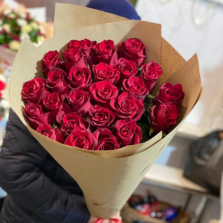 Букет из 25 красных роз №169 - Фото 1